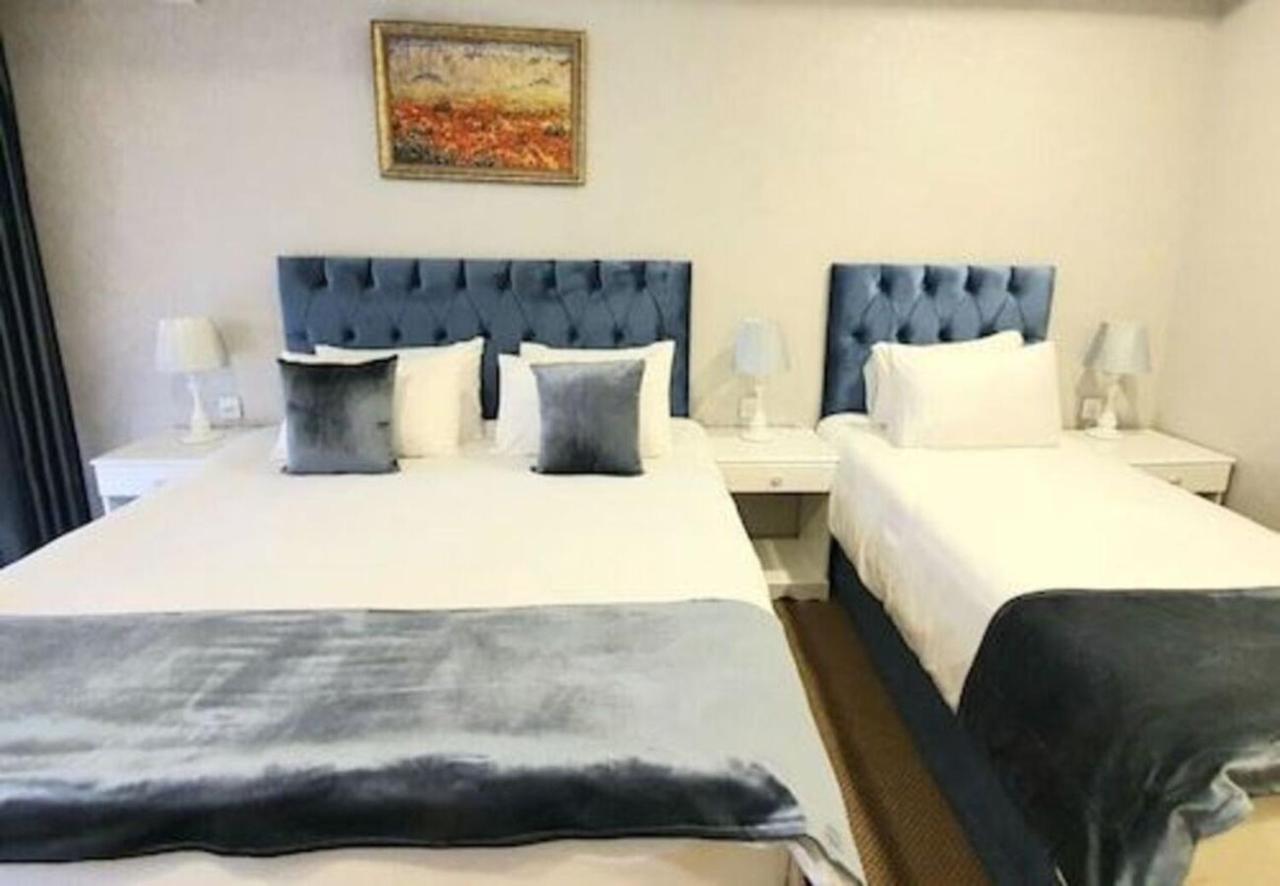 Address Hotel Baku Bagian luar foto