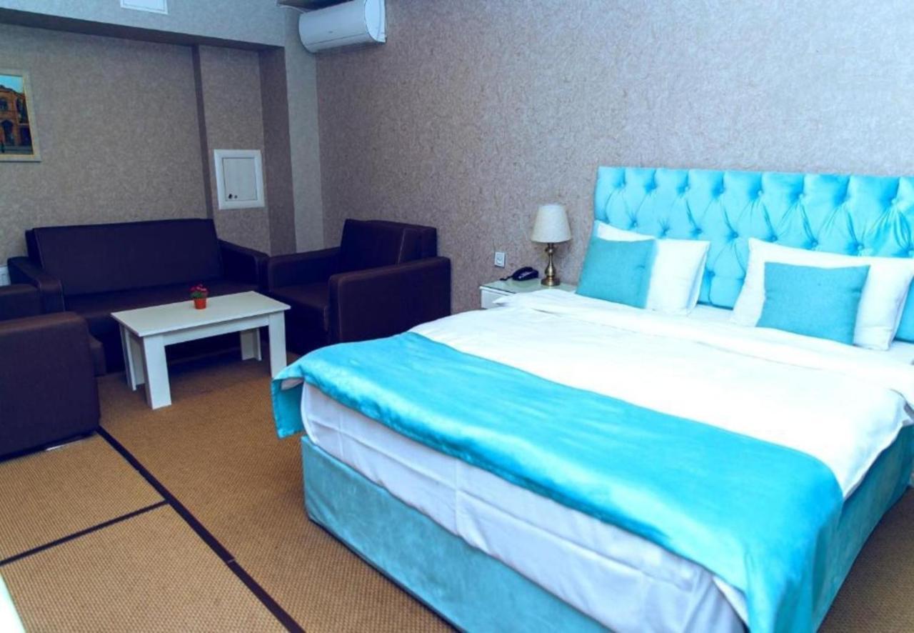 Address Hotel Baku Bagian luar foto