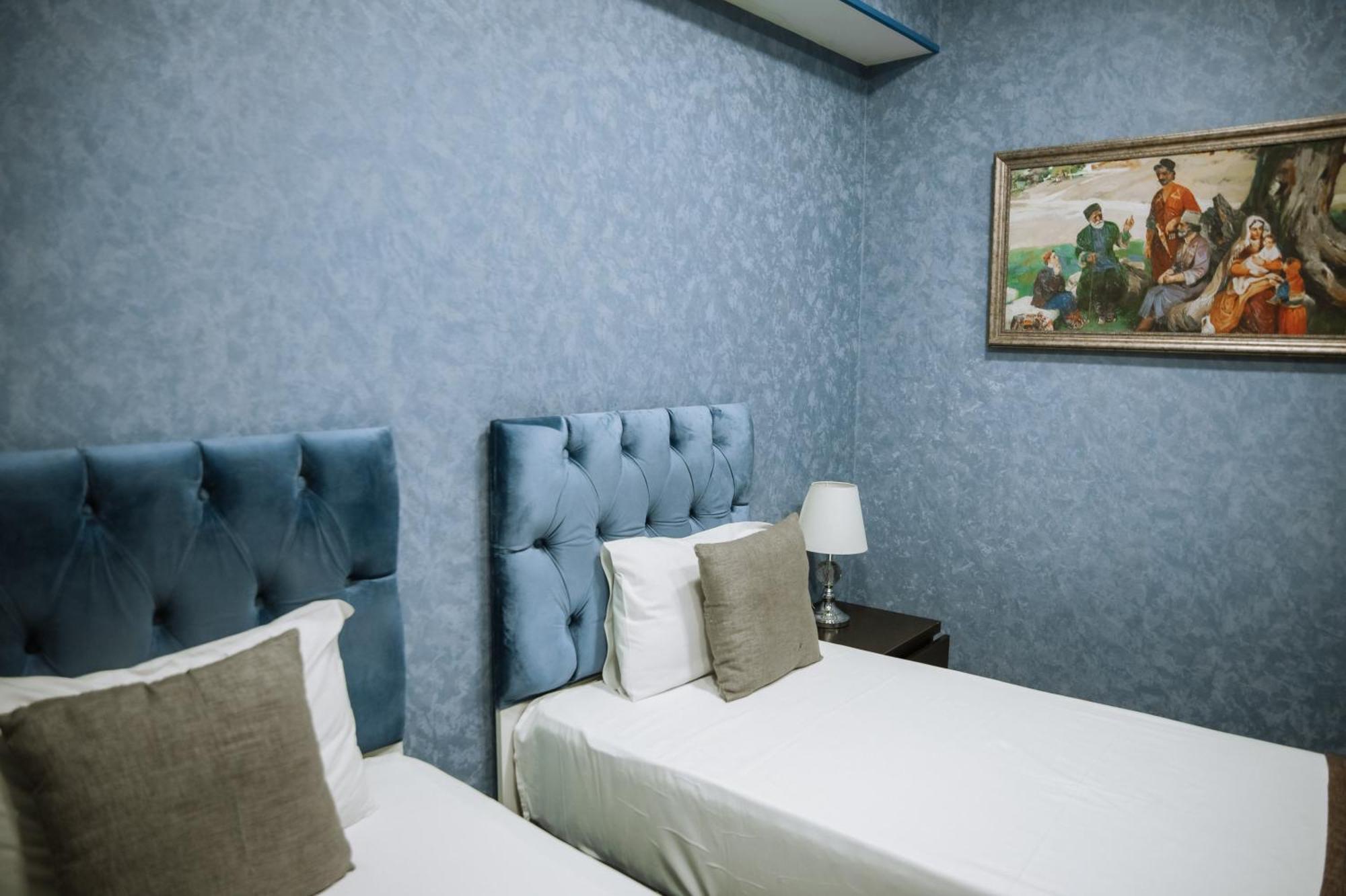 Address Hotel Baku Bagian luar foto