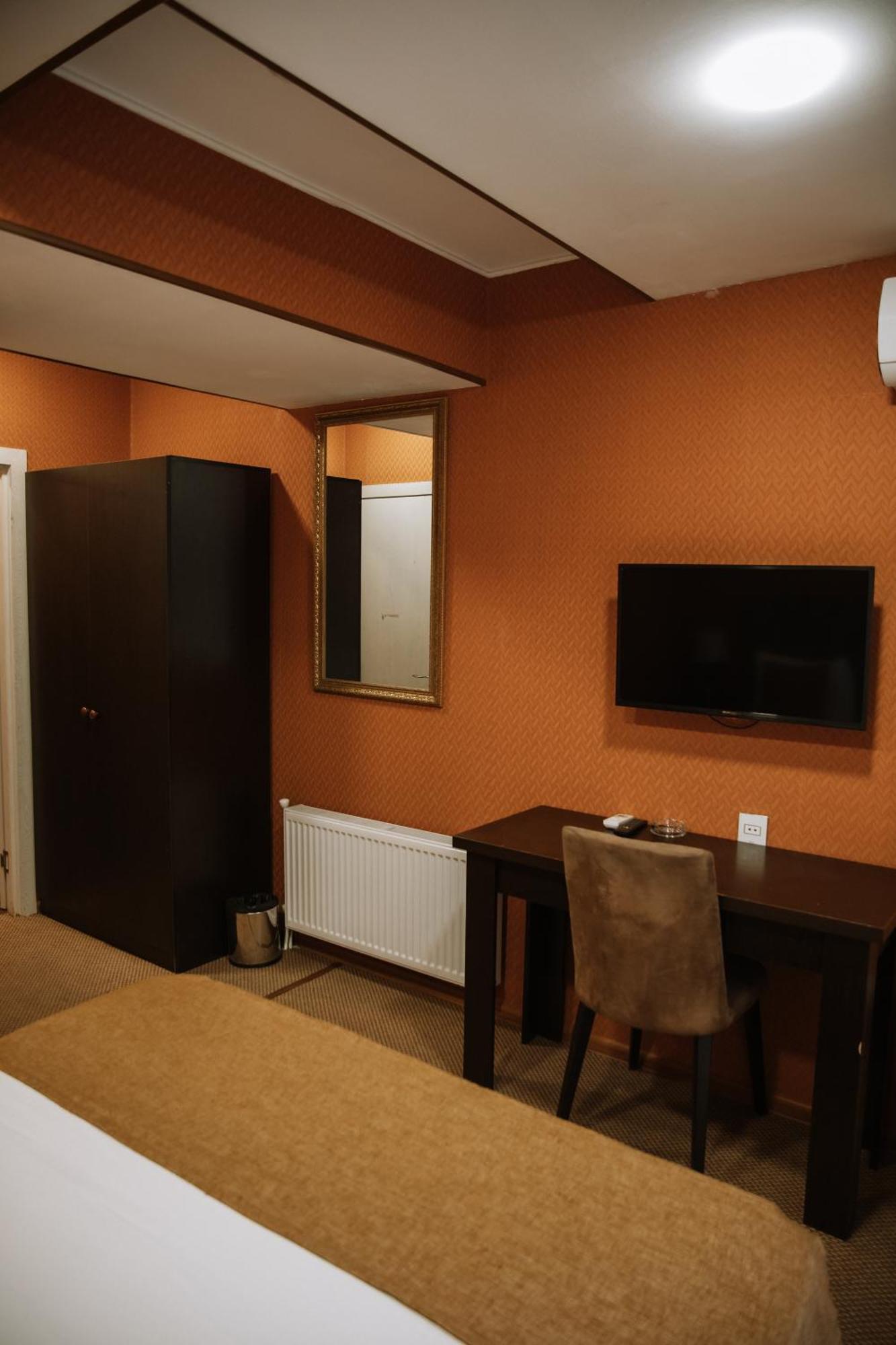 Address Hotel Baku Bagian luar foto