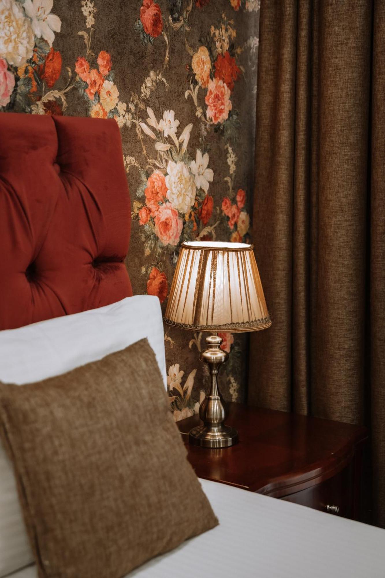 Address Hotel Baku Bagian luar foto